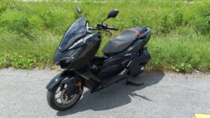 GPX DZ3 motorcycle front left full view