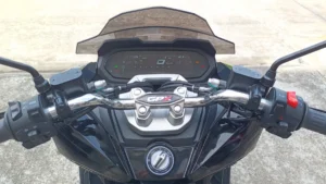 GPX DZ3 cockpit wide view