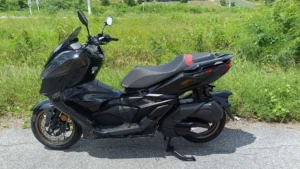 GPX DZ3 motorcycle left side full view