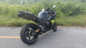 Yamaha R1 2008 rental Thailand back right angle